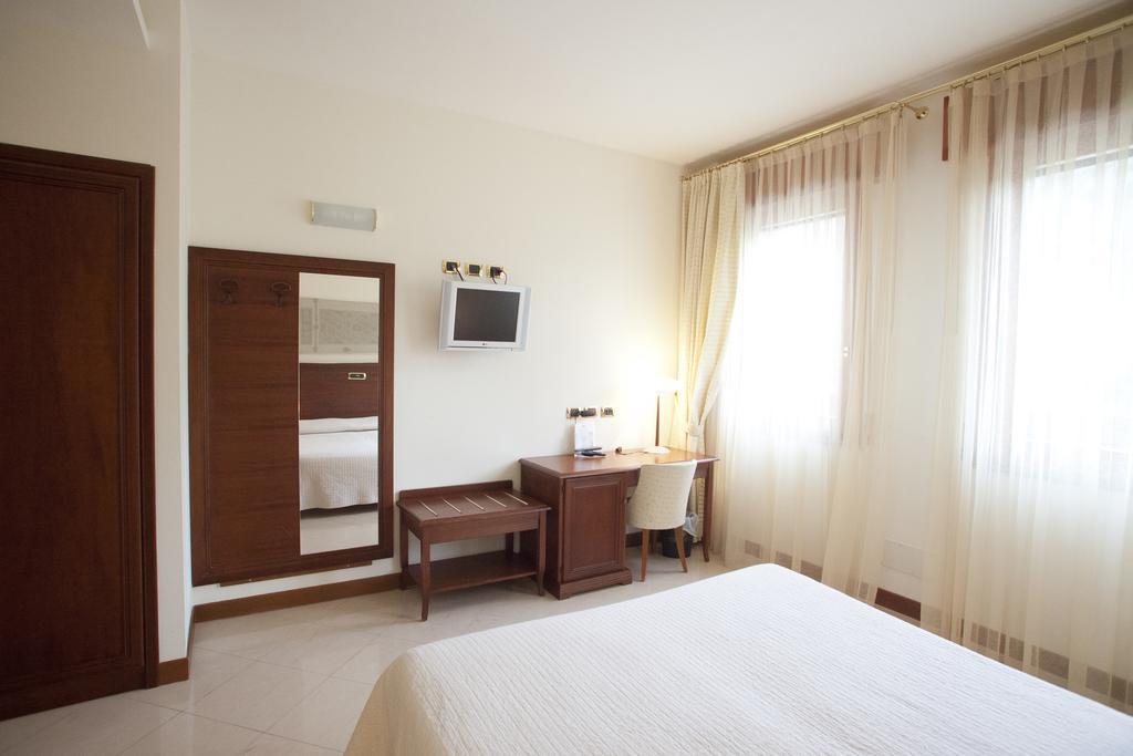 Roseo Euroterme Wellness Resort Баньо ди Романя Екстериор снимка